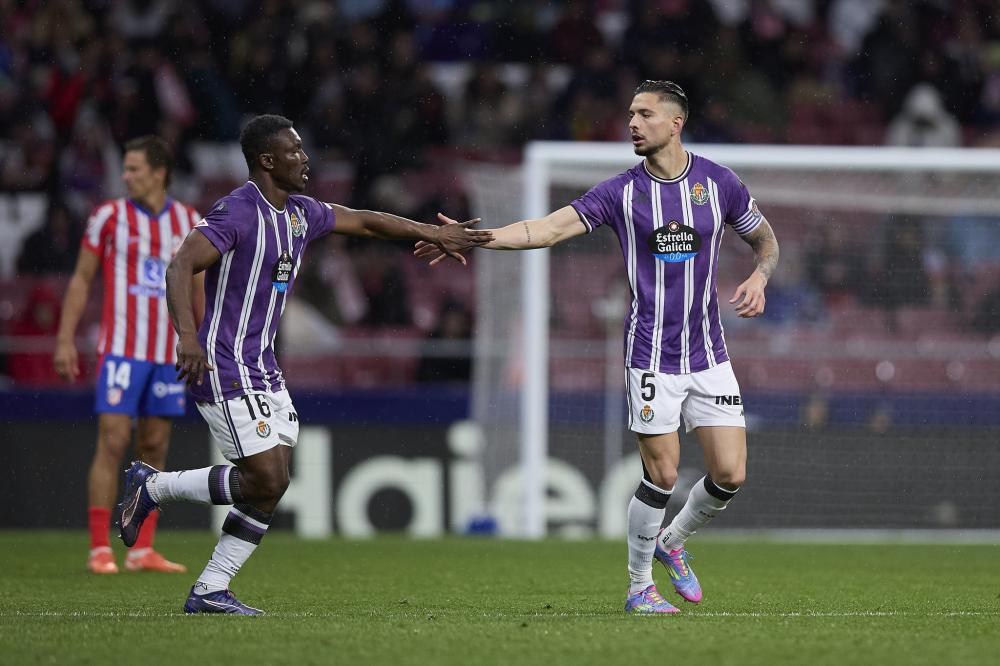 名重回前列 名重回前列